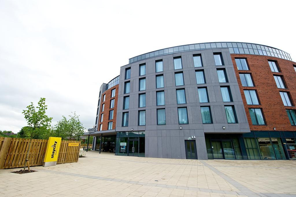 Staycity Aparthotels York Extérieur photo